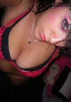 Молодые девицы в разных нарядах снимают себя перед зеркалом 6 фото Молодые девицы в разных нарядах снимают себя перед зеркалом 6 фото