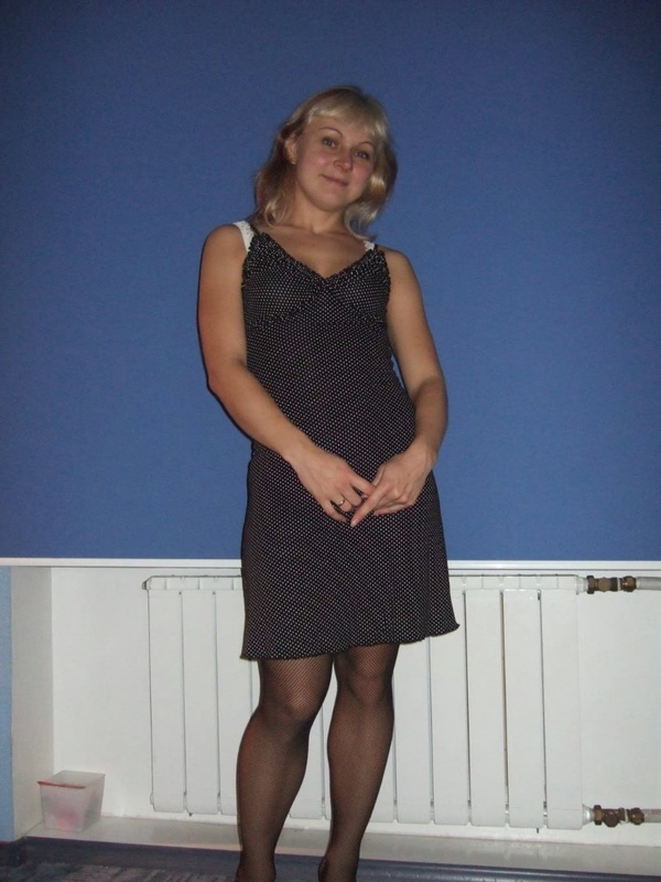 Сестра друга постеснялась снимать лифчик 1 фотография