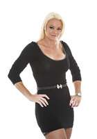 Рябая блондинка в чулках снимает пятнистое белье и показывает зад 1 фото