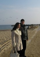 Девушки в красивых купальниках отдыхают на пляже 4 фото Девушки в красивых купальниках отдыхают на пляже 4 фото