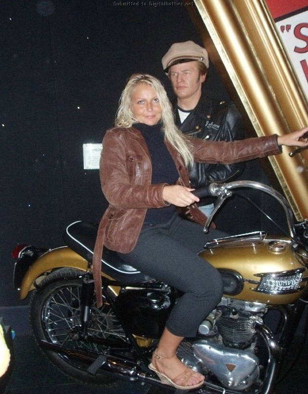 Байкерша хорошо отдохнула с мужем 4 фотография