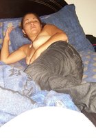 Молодая девушка светит перед парнем киской и сосет его пенис 26 фото Молодая девушка светит перед парнем киской и сосет его пенис 26 фото