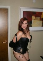 Мамаши показывают свои сексуальные тела 10 фото Мамаши показывают свои сексуальные тела 10 фото