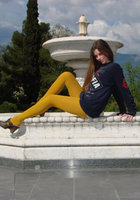 Супер красотка бесплатно предстает голой для всех 4 фото Супер красотка бесплатно предстает голой для всех 4 фото