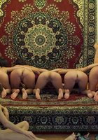 Подруги возбуждают парней и трахаются с ними 23 фото Подруги возбуждают парней и трахаются с ними 23 фото