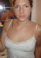 Мохнатая вагина отлично смотрится между ног молоденькой телки 19 фото Мохнатая вагина отлично смотрится между ног молоденькой телки 19 фото