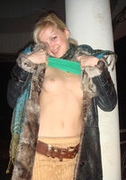 Лесбиянки пригласили парня для взаимного удовольствия 18 фото Лесбиянки пригласили парня для взаимного удовольствия 18 фото