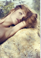 Молодая модель оголилась и показывает дойки и сочную промежность 12 фото Молодая модель оголилась и показывает дойки и сочную промежность 12 фото