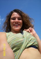 Пьяная телка показала дома голые титьки и небритую пилотку 18 фото Пьяная телка показала дома голые титьки и небритую пилотку 18 фото