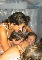 Мужики не прочь собраться на квартире с горячими негодницами 14 фото Мужики не прочь собраться на квартире с горячими негодницами 14 фото