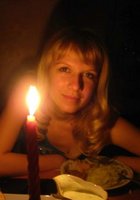 Блонда позирует перед женихом после романтического ужина 2 фото Блонда позирует перед женихом после романтического ужина 2 фото