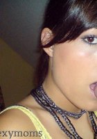 Стройная брюнетка с маленькими дойками любит показывать свою пизду 14 фото Стройная брюнетка с маленькими дойками любит показывать свою пизду 14 фото