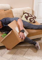 Молодой парень вспотел от жаркого секса с одинокой соседкой за 40 1 фото Молодой парень вспотел от жаркого секса с одинокой соседкой за 40 1 фото