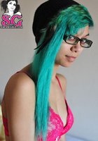 Девушка-эмо смотрит видеоролики голой 25 фото Девушка-эмо смотрит видеоролики голой 25 фото