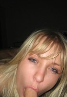 Подруга сняла белье и отдалась ухажеру 14 фото