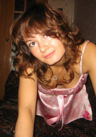 Девушка позирует перед молодым человеком в трусиках 1 фото Девушка позирует перед молодым человеком в трусиках 1 фото