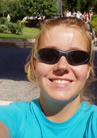 Телка отдыхает у моря с голыми сиськами 8 фото Телка отдыхает у моря с голыми сиськами 8 фото