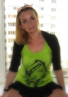 Возбужденные мамки эротично красуются перед камерой 30 фото Возбужденные мамки эротично красуются перед камерой 30 фото