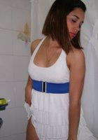 Девушка показывает красивые ягодицы 10 фото Девушка показывает красивые ягодицы 10 фото