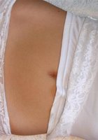 Классная телочка ласкает возбужденный клитор 5 фото Классная телочка ласкает возбужденный клитор 5 фото