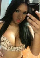 Селфи полуобнаженных девиц перед зеркалами 9 фото Селфи полуобнаженных девиц перед зеркалами 9 фото