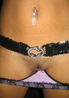 Возбужденные девки раздвигают ноги и показывают пезды 2 фото Возбужденные девки раздвигают ноги и показывают пезды 2 фото