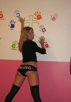 Болельщица развлекается в своей спальне 25 фото Болельщица развлекается в своей спальне 25 фото