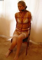 Любовницы обожают, когда мужчины их связывают перед сексом 13 фото Любовницы обожают, когда мужчины их связывают перед сексом 13 фото