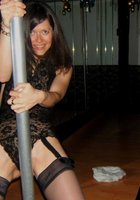 Кокетка любит показывать на камеру свой пошлый характер 1 фото Кокетка любит показывать на камеру свой пошлый характер 1 фото