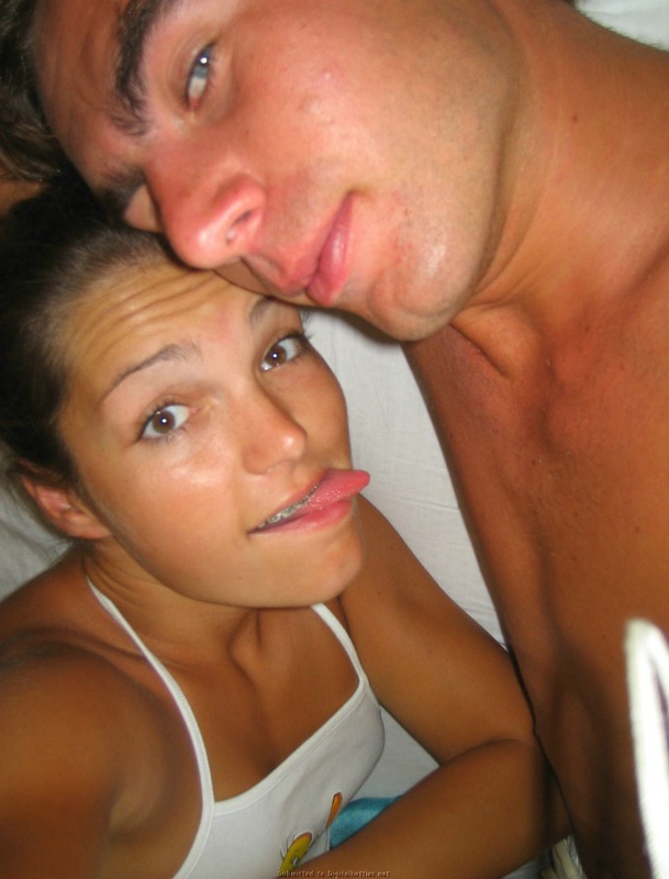 Погожий день цыпочки с ее мужиком на курорте 13 фотография