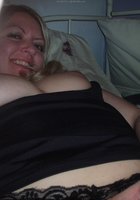 Подруга сестры фотографирует себя полуодетой 23 фото