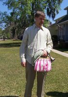 Блондинка отдыхает в компании друзей 3 фото Блондинка отдыхает в компании друзей 3 фото