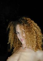 Кудрявая чикса сосет парню залупу на цветастом покрывале 13 фото Кудрявая чикса сосет парню залупу на цветастом покрывале 13 фото