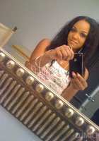 Миниатюрная девица фотографирует себя в зеркале 10 фото Миниатюрная девица фотографирует себя в зеркале 10 фото