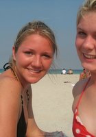 Тусовщица снимает на камеру весь свой досуг 1 фото Тусовщица снимает на камеру весь свой досуг 1 фото