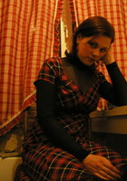 Женщина позирует дома полуголая перед своим мужем 13 фото Женщина позирует дома полуголая перед своим мужем 13 фото