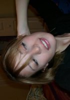 Лежа на диване милашка с упругими титьками показала розовую киску 2 фото Лежа на диване милашка с упругими титьками показала розовую киску 2 фото