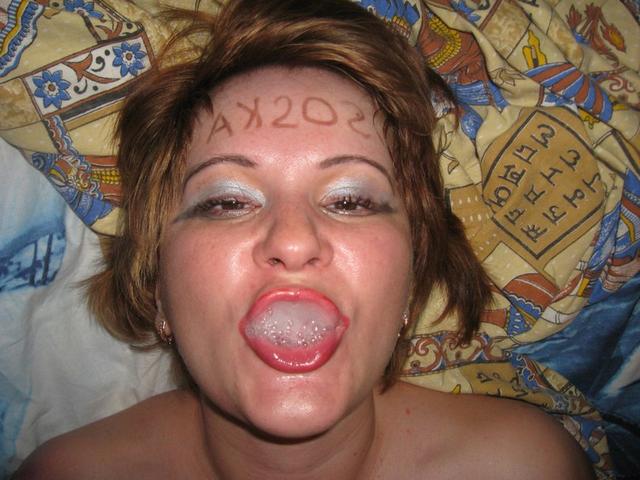 Туристка плотно завтракает членом 6 фотография