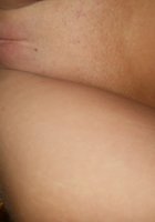 Блондинка светит в спальне сиськами и выбритой вагиной 10 фото Блондинка светит в спальне сиськами и выбритой вагиной 10 фото