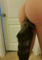 Сучки вставили в жопу анальные пробки и показывают упругие ягодицы перед камерой 11 фото Сучки вставили в жопу анальные пробки и показывают упругие ягодицы перед камерой 11 фото