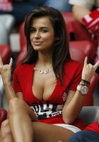 Самые сексуальные футбольные болельщицы с большими сиськами 7 фото Самые сексуальные футбольные болельщицы с большими сиськами 7 фото