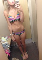 Молодые нимфы делают селфи сисек перед зеркалом 12 фото Молодые нимфы делают селфи сисек перед зеркалом 12 фото