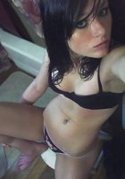 Стройные телочки демонстрируют свои красивые тела перед зеркалом 16 фото Стройные телочки демонстрируют свои красивые тела перед зеркалом 16 фото