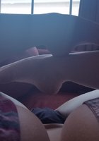 Рыжая пышка с пирсингом в сосках хвастается мясистыми формами 5 фото Рыжая пышка с пирсингом в сосках хвастается мясистыми формами 5 фото