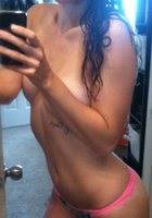 Подборка с девками, которые на морях и светят обнаженными прелестями 14 фото Подборка с девками, которые на морях и светят обнаженными прелестями 14 фото