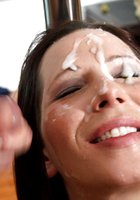 После страстного секса молодые девушки принимают сперму на свои лица 11 фото После страстного секса молодые девушки принимают сперму на свои лица 11 фото